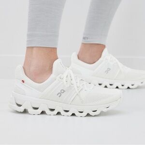 On cloud Cloudswift 3 AD Women’s sneakers